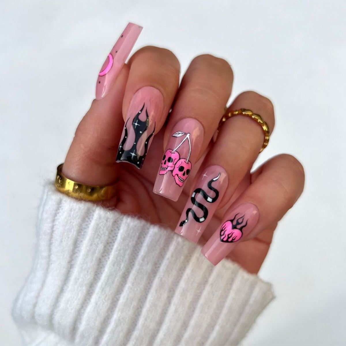 Nail Art Love - 24pcs Medium length Square Nail Hot