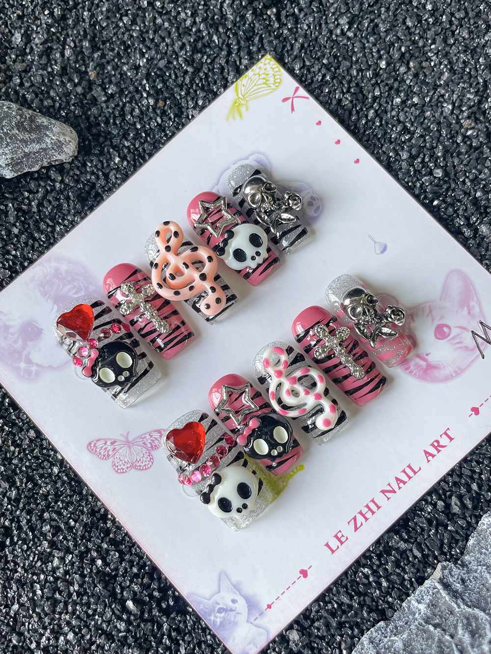 Y2K Hot Girl Skull Head Press  - Nail Art Zebra Design ulasan dan harga